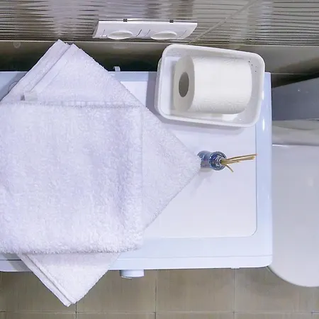 Апартаменти Modern In Old Center